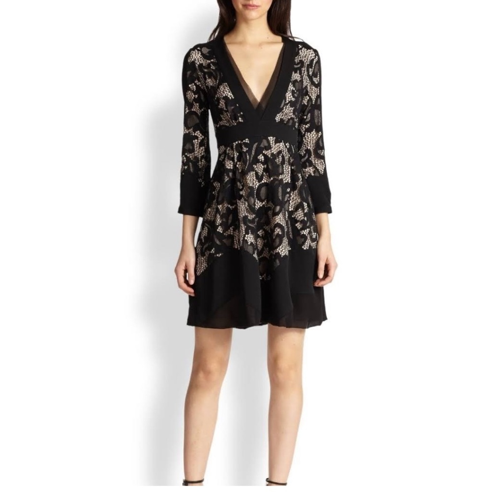 Diane con Furstenberg Lace Overlay Mini Sheer Pleated Sleeve Dress - Size 14